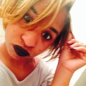 Meet your Posher, Jocelyn